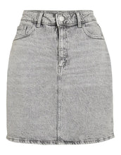 Laden Sie das Bild in den Galerie-Viewer, Jeansrock Vikaja I Light Grey Denim Wash
