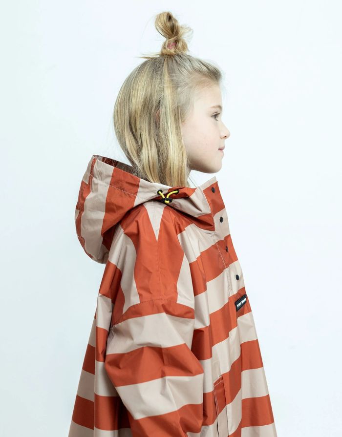 Raincoat Kids I Bold Stripes Cinnamon/Latte