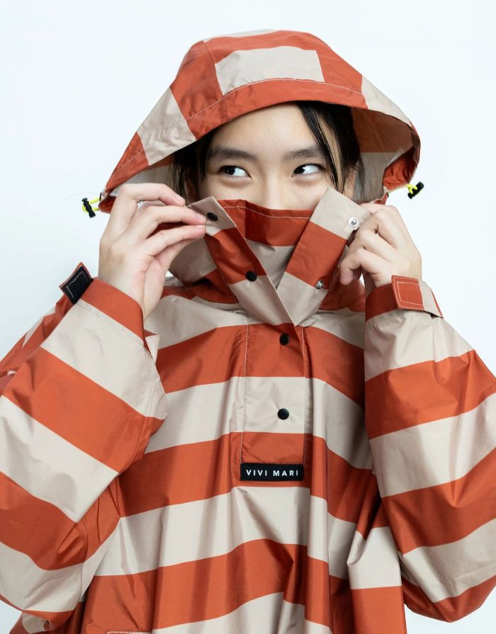 Raincoat Kids I Bold Stripes Cinnamon/Latte