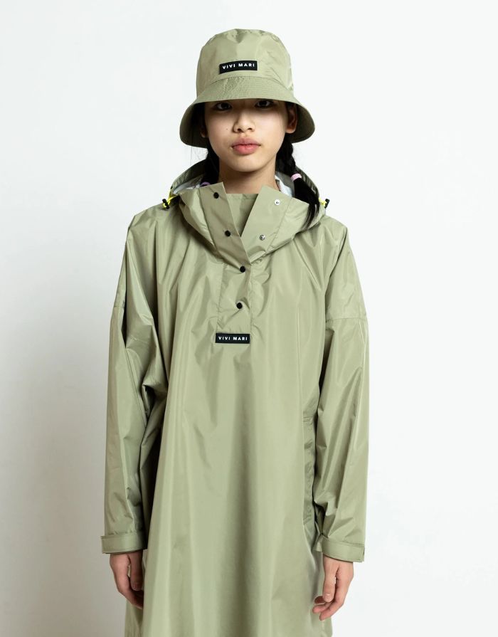Raincoat Kids I Solid Pale Olive