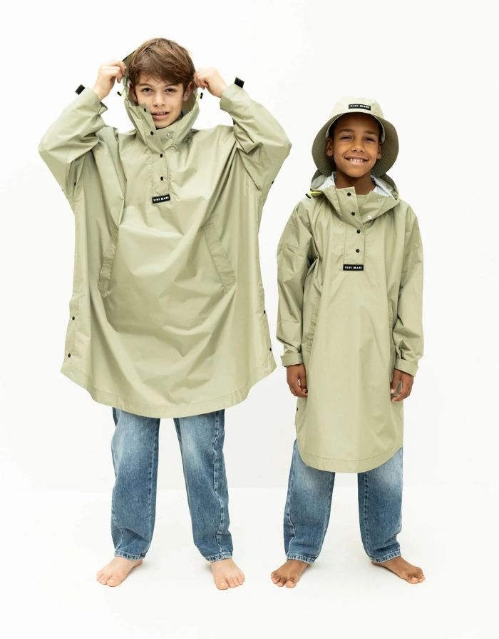 Raincoat Kids I Solid Pale Olive