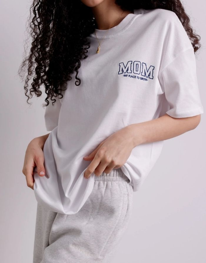 T-Shirt Mom - Place to Grow I White