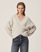 Laden Sie das Bild in den Galerie-Viewer, Pullover Zinelle Hope I Peyote
