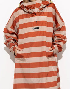 Raincoat I Bold Stripes Cinnamon / Latte