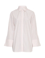 Laden Sie das Bild in den Galerie-Viewer, Shirt Erina Zenika I Striped Egret/Flame Scarlet
