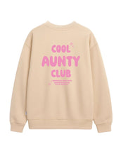 Laden Sie das Bild in den Galerie-Viewer, Sweatshirt Cool Aunty Club I Beige
