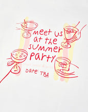 Laden Sie das Bild in den Galerie-Viewer, Boyfriend T-Shirt Summer Party Stripe I Pearl
