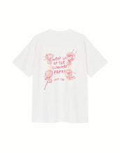 Laden Sie das Bild in den Galerie-Viewer, Boyfriend T-Shirt Summer Party Stripe I Pearl
