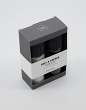 Laden Sie das Bild in den Galerie-Viewer, Geschenkbox Salze I French Sea Salt &amp; Organic Pepper
