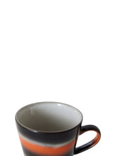 Laden Sie das Bild in den Galerie-Viewer, Cappuccino Becher 70&#39;s I Heat
