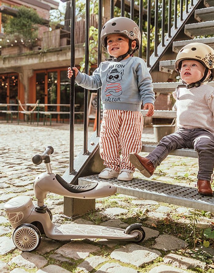 2in1 Scooter Highwaykick 1 Lifestyle I Brown Lines