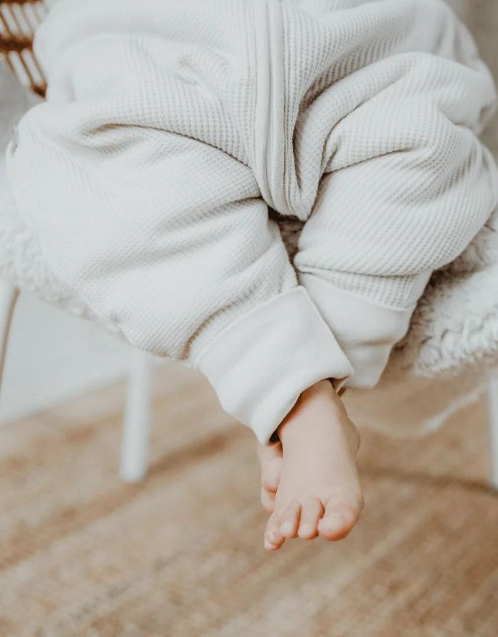 Schlafsack mit Füßen 2,5 Tog I Beige – nordlykk