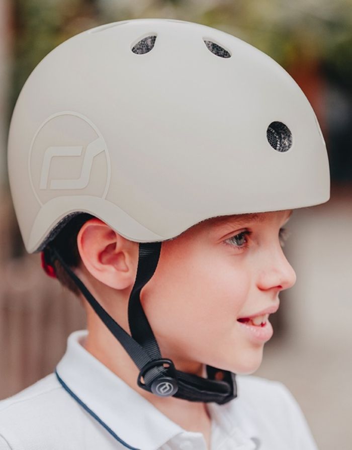 Helm S I Ash