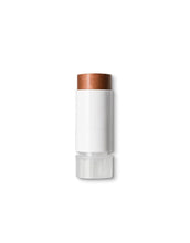 Laden Sie das Bild in den Galerie-Viewer, Kess Berlin Refill Bronzy Glow Blush – nachhaltiges, nachfüllbares Rouge mit bronzefarbenem Glow für strahlenden Teint
