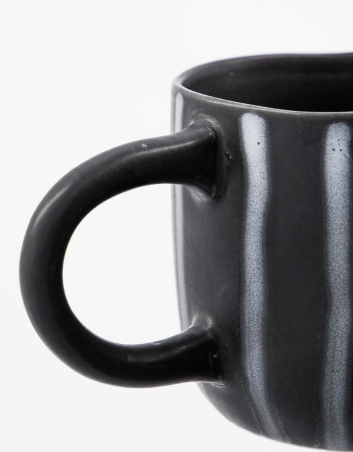 Becher Line I Black/Brown