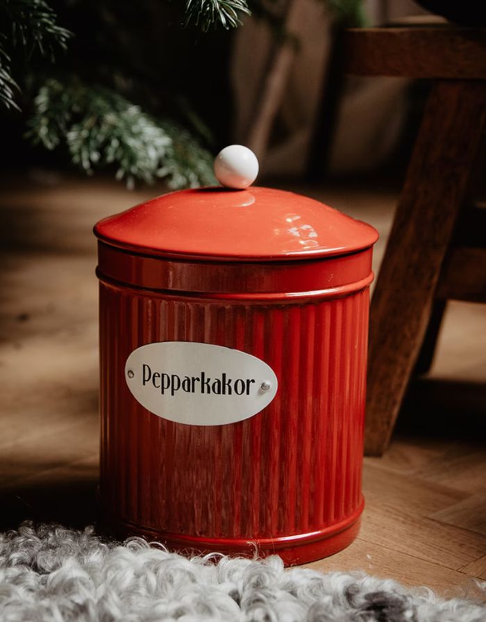 Dose Hugo I Pepparkakor Rot
