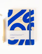Laden Sie das Bild in den Galerie-Viewer, Tagebuch My Journal 2026 I Flow Blue
