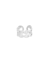 Laden Sie das Bild in den Galerie-Viewer, Ring Layered Twists I Silber
