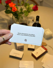 Laden Sie das Bild in den Galerie-Viewer, Connecting Card Game I Wahrheit oder Pflicht Couples Edition by Luise Perwein
