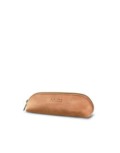 Laden Sie das Bild in den Galerie-Viewer, Pencil Case Small I Camel Hunter
