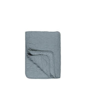 Laden Sie das Bild in den Galerie-Viewer, Quilt Decke I Blau mit Pünktchen
