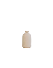 Laden Sie das Bild in den Galerie-Viewer, Mini Vase I Rocco

