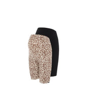 Laden Sie das Bild in den Galerie-Viewer, Umstandsleggings Shorts Lenni 2er-Set I Black &amp; Animal

