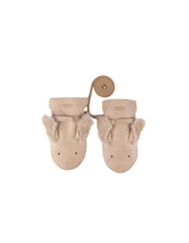Laden Sie das Bild in den Galerie-Viewer, Handschuhe Kapi Exclusive Mittens I Winter Bunny
