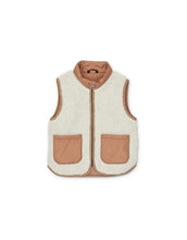 Laden Sie das Bild in den Galerie-Viewer, Weste Idra Teddy I Tuscany Rose/Sandy Mix
