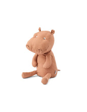 Laden Sie das Bild in den Galerie-Viewer, Stofftier Halfdan Teddy L I Hippo Tuscany Rose
