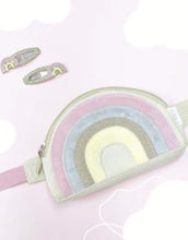 Laden Sie das Bild in den Galerie-Viewer, Bauchtasche I Magical Rainbow
