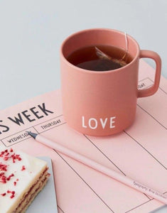 Porzellan Becher Favourite Cup mit Henkel I Love