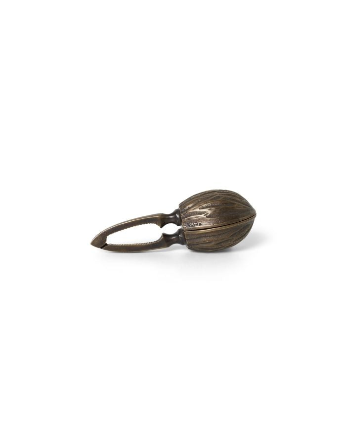 Nussknacker Forest I Black Brass