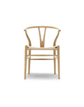 Stuhl CH24 Wishbone Chair I Eiche lackiert / Geflecht natur