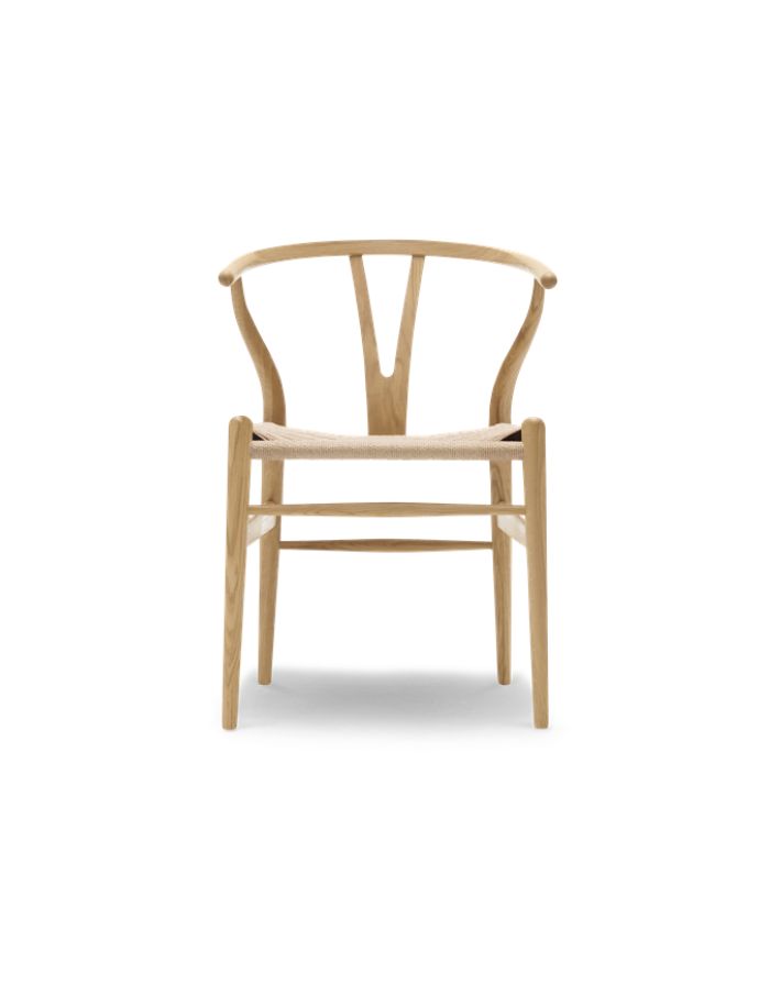 Stuhl CH24 Wishbone Chair I Eiche lackiert / Geflecht natur