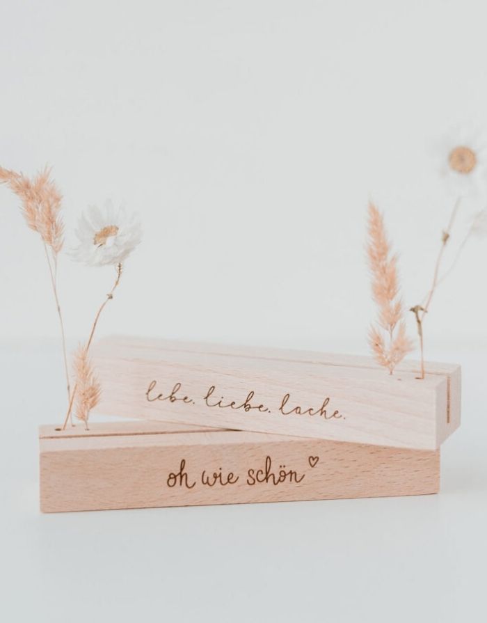 Trockenblumen- und Kartenständer I lebe liebe lache