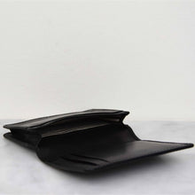 Laden Sie das Bild in den Galerie-Viewer, Portemonnaie Multiple Cardholder I Black Classic
