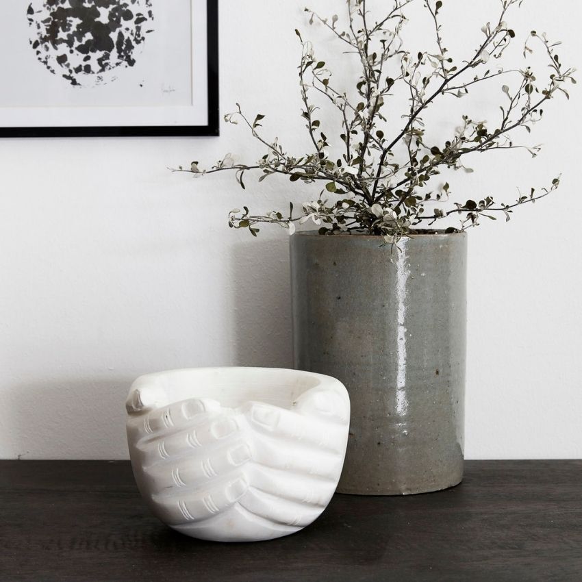 Bowl Hands Marmor