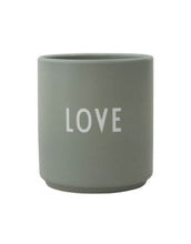 Laden Sie das Bild in den Galerie-Viewer, Porzellan Becher Favourite Cup I Dad
