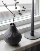 Laden Sie das Bild in den Galerie-Viewer, Vase Ekenäs Large I Dunkelgrau
